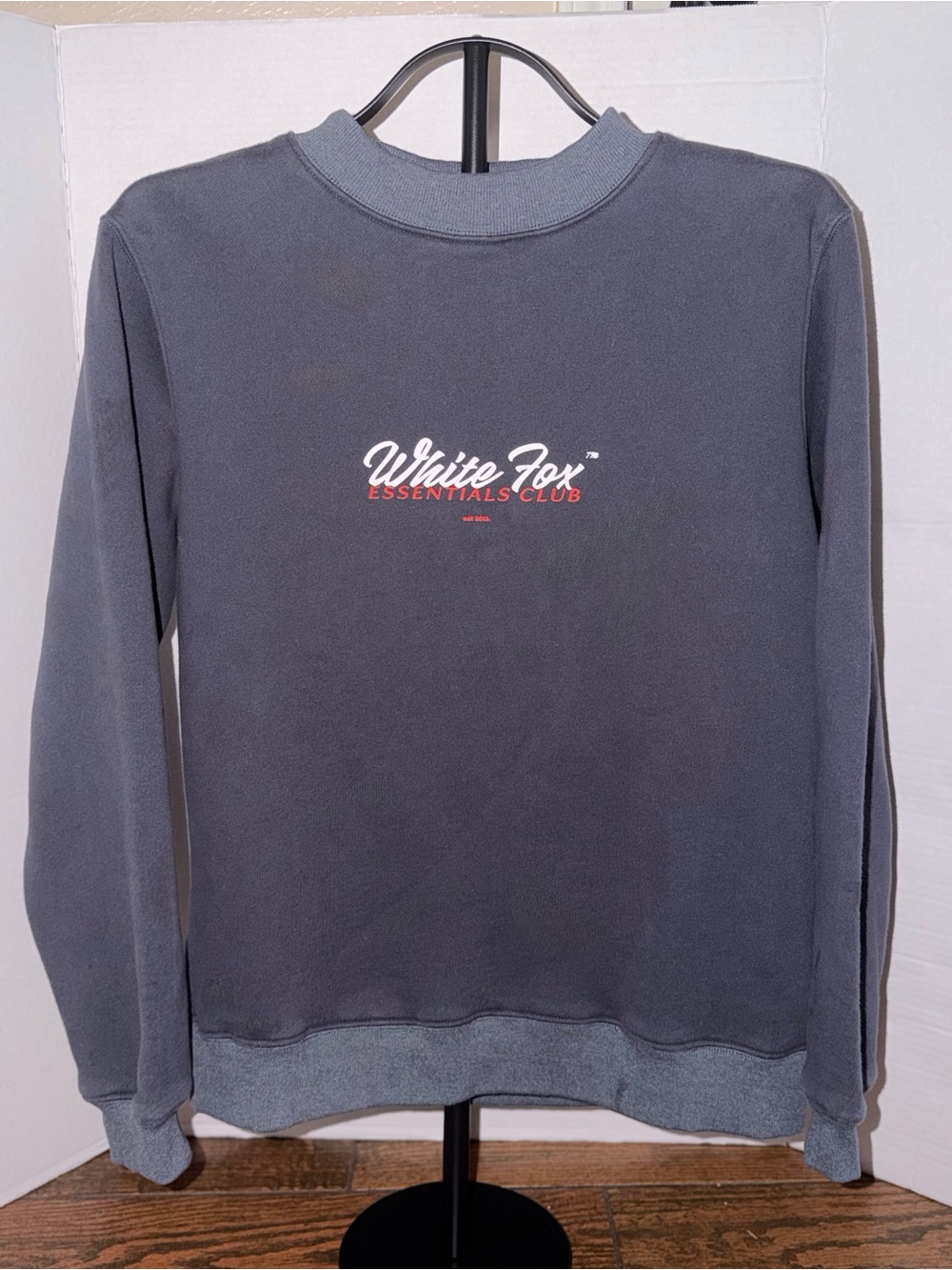 White Fox Essentials Club Men's Crewneck Sweater - Charcoal